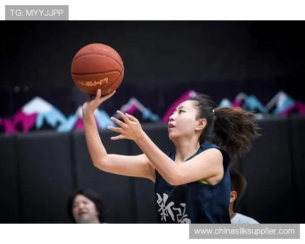 王娜独家分享篮球心得与技巧助你提升球技的秘密宝典 王娜独家分享篮球心得与技巧助你提升球技的秘密宝典