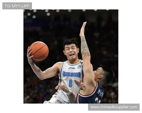 东莞篮球队迎战北京首钢全力争胜展现实力与团队精神