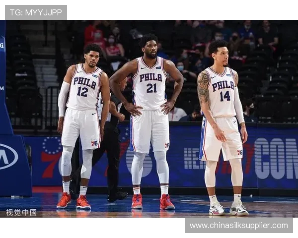 周四76人对决猛龙双方争夺季后赛席位的关键战役分析