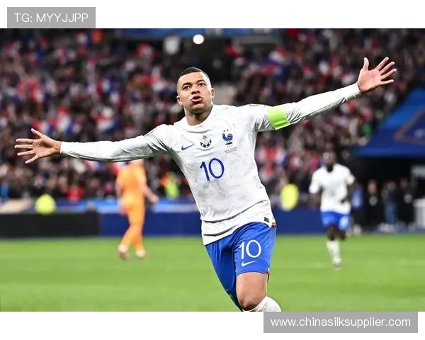 姆巴佩领衔新一代足球明星崛起他能否打破历史记录成就传奇生涯 姆巴佩领衔新一代足球明星崛起他能否打破历史记录成就传奇生涯