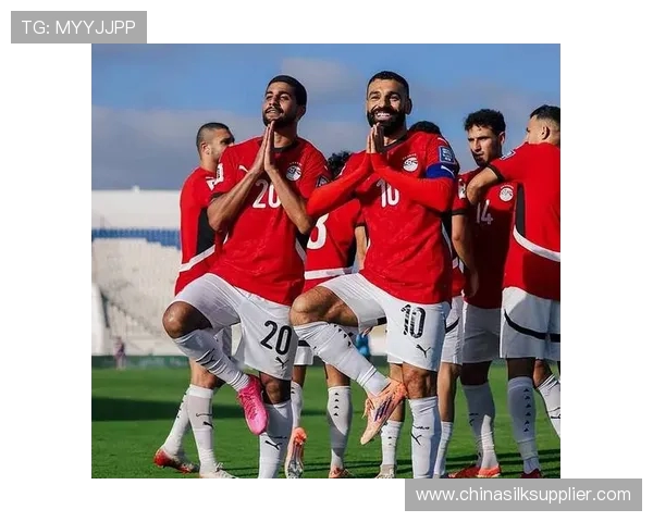 萨拉赫的足球传奇之路:从埃及小镇到世界顶级球员的辉煌历程 萨拉赫的足球传奇之路:从埃及小镇到世界顶级球员的辉煌历程