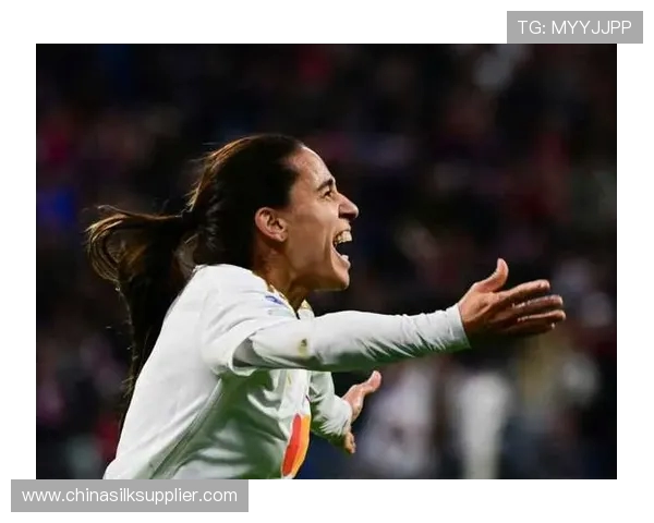 里昂女足对阵巴黎女足精彩直播全程回顾与赛后分析