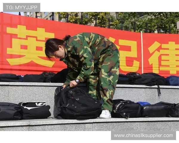 对话黄军：回顾DOTA2职业生涯的辉煌与挑战